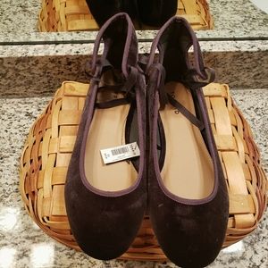 Torrid NWT ladies velvet tie ballet shoes size 11